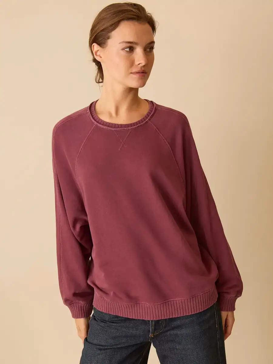 Washed Sawyer Sweatshirt.